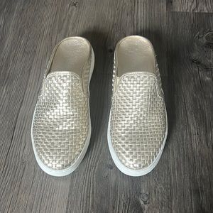 J Slides slip on mule sneakers, size 7 1/2, runs a little big (normal size 8)